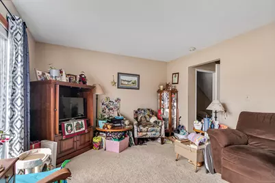 1661 W Edgerton Ave #Unit M, Milwaukee, WI 53221 - Photo 3