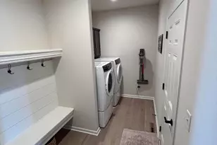 615 Lambert Dr, Slinger, WI 53086 - Photo 19