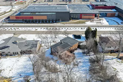 9001 N King Rd, Bayside, WI 53217 - Photo 5