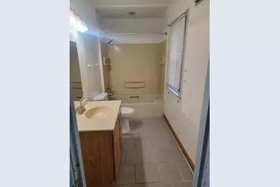 8323  US Highway 41, Racine, WI 53108 - Photo 9