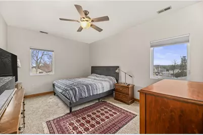 29149  White Oak Ln, Racine, WI 53185 - Photo 33