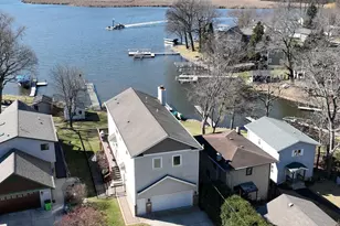 29149 White Oak Ln, Racine, WI 53185 - Photo 3