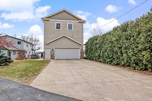 29149 White Oak Ln, Racine, WI 53185 - Photo 43