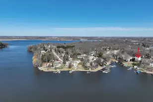 29149 White Oak Ln, Racine, WI 53185 - Photo 5