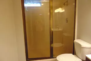 8528 W Arden Pl, Milwaukee, WI 53225 - Photo 19