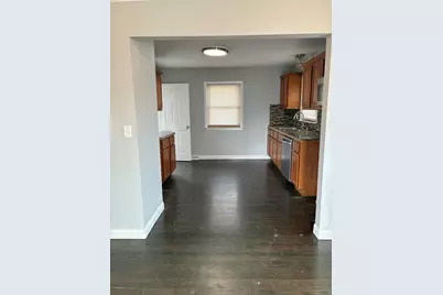 8528 W Arden Pl, Milwaukee, WI 53225 - Photo 11