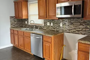 8528 W Arden Pl, Milwaukee, WI 53225 - Photo 3