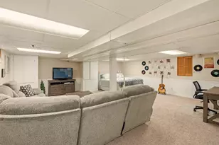 1525 River Highlands Dr, Oconomowoc, WI 53066 - Photo 25