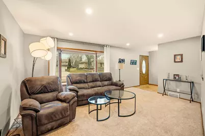 1525  River Highlands Dr, Oconomowoc, WI 53066 - Photo 5