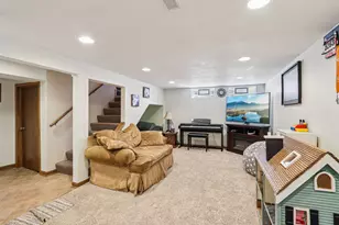 5320 W Plainfield Ave, Milwaukee, WI 53220 - Photo 23