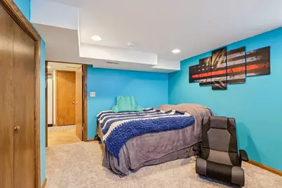 5320 W Plainfield Ave, Milwaukee, WI 53220 - Photo 29