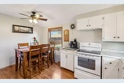 5320 W Plainfield Ave, Milwaukee, WI 53220 - Photo 11