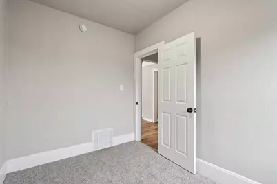 3165 S 15th St #3167, Milwaukee, WI 53215 - Photo 27