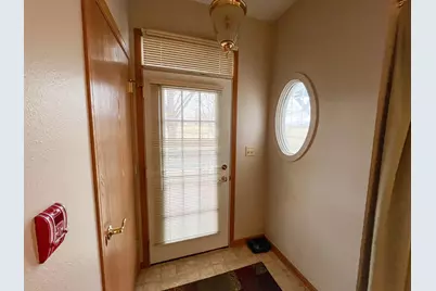 3330 E College Ave #9, Cudahy, WI 53110 - Photo 15