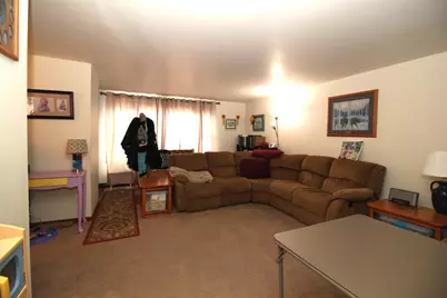 1498  Dousman St, Green Bay, WI 54303 - Photo 5