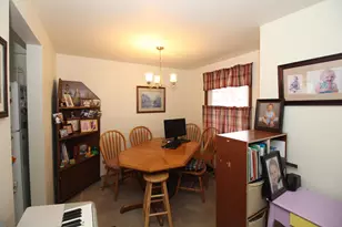 1498 Dousman St, Green Bay, WI 54303 - Photo 7