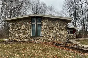 3657 Lusan Dr, Jackson, WI 53012 - Photo 5