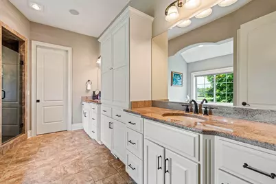 4690  Bradon Trl, Brookfield, WI 53045 - Photo 17