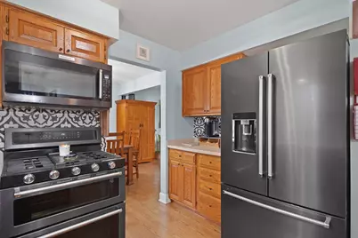 8217  60th Ave, Kenosha, WI 53142 - Photo 9