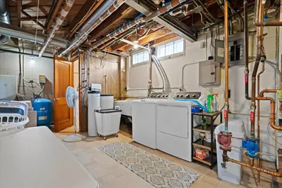 130 W Brown Deer Rd, Bayside, WI 53217 - Photo 25