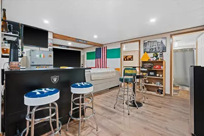 130 W Brown Deer Rd, Bayside, WI 53217 - Photo 21