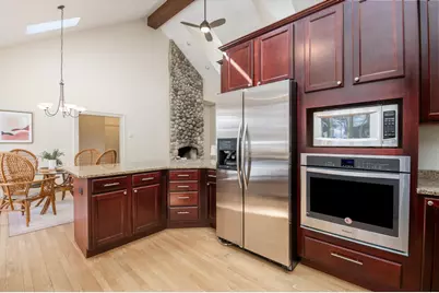 S91W37885  Antique Ln, Eagle, WI 53119 - Photo 11