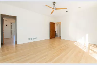 S91W37885  Antique Ln, Eagle, WI 53119 - Photo 17