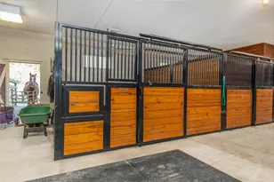 S91W37885 Antique Ln, Eagle, WI 53119 - Photo 57