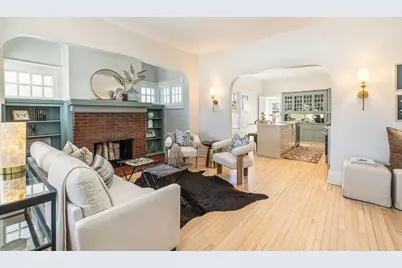 3553 N Maryland Ave, Shorewood, WI 53211 - Photo 3