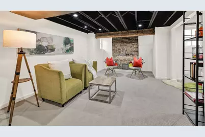 3553 N Maryland Ave, Shorewood, WI 53211 - Photo 17