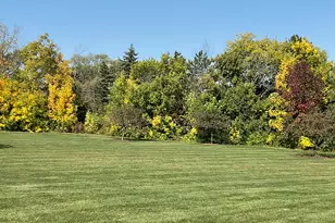 W162N5503 Westwind Dr, Menomonee Falls, WI 53051 - Photo 27