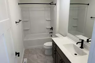 W149N11973 Red Holly Dr, Germantown, WI 53022 - Photo 15