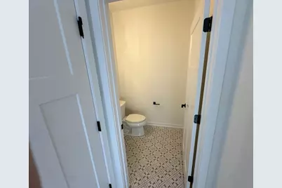 W149N11973  Red Holly Dr, Germantown, WI 53022 - Photo 7