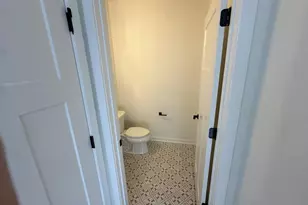 W149N11973 Red Holly Dr, Germantown, WI 53022 - Photo 7