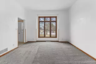 20530 84th Pl, Bristol, WI 53104 - Photo 5