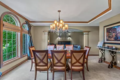 1252  Mary Hill Cir, Hartland, WI 53029 - Photo 9