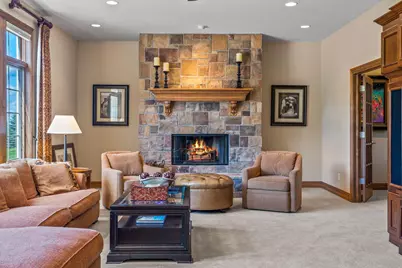 1252  Mary Hill Cir, Hartland, WI 53029 - Photo 35