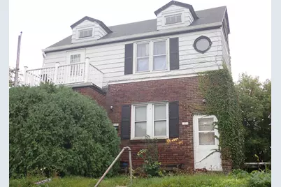 2351 E Euclid St #2353, Milwaukee, WI 53207 - Photo 1