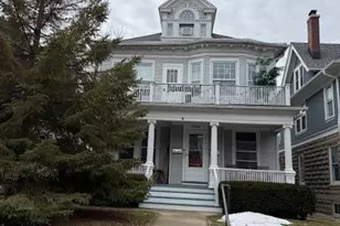 2745 N Farwell Ave, Milwaukee, WI 53211 - Photo 1