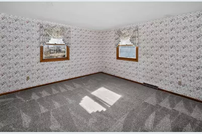 13755 W Crawford Dr, New Berlin, WI 53151 - Photo 19