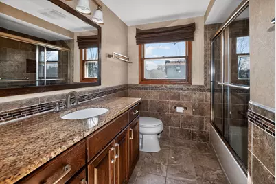 13755 W Crawford Dr, New Berlin, WI 53151 - Photo 21