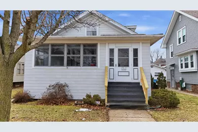 2419  Thor Ave, Racine, WI 53405 - Photo 3