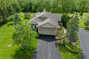 572 Trevino Dr, Geneva, WI 53147 - Photo 17