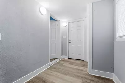 5955 N 79th St, Milwaukee, WI 53218 - Photo 13