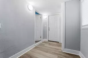 5955 N 79th St, Milwaukee, WI 53218 - Photo 13