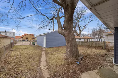 5955 N 79th St, Milwaukee, WI 53218 - Photo 17