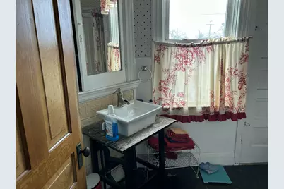 1235  Madison Ave, South Milwaukee, WI 53172 - Photo 15