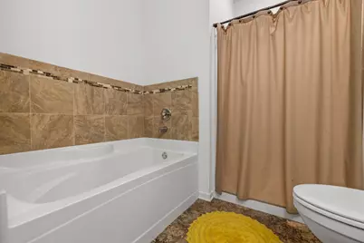 N17W26475  Meadowgrass Cir #G, Pewaukee, WI 53072 - Photo 17