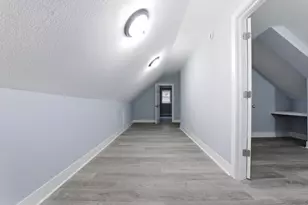 3718 N 18th St, Milwaukee, WI 53206 - Photo 13