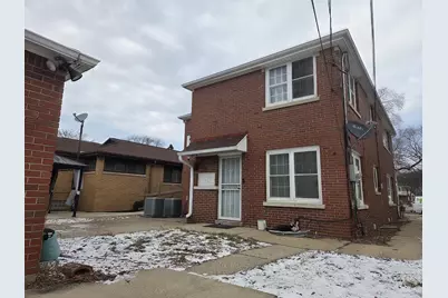 4089 N Montreal St, Milwaukee, WI 53216 - Photo 5